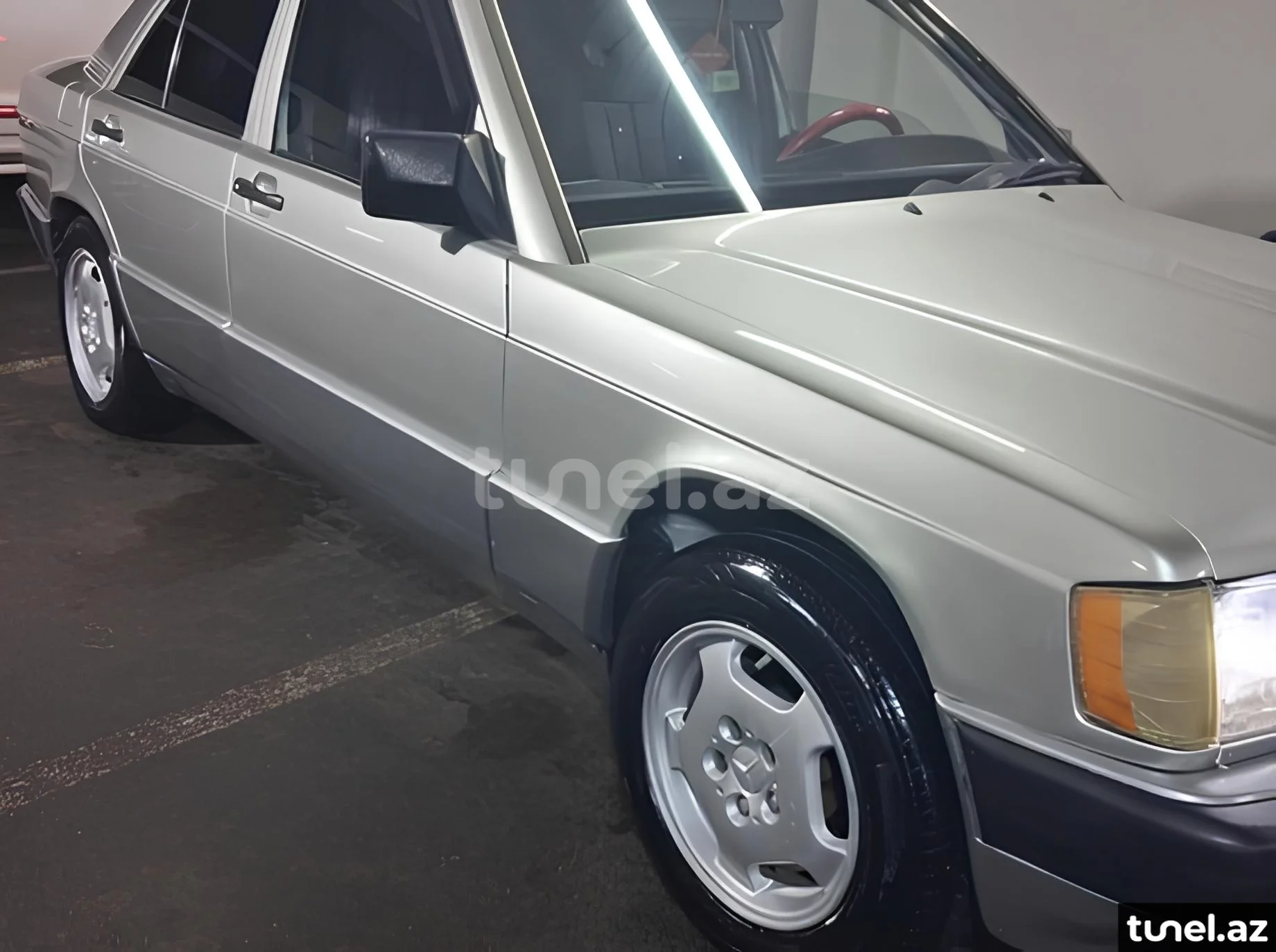 Mercedes 190 1990
