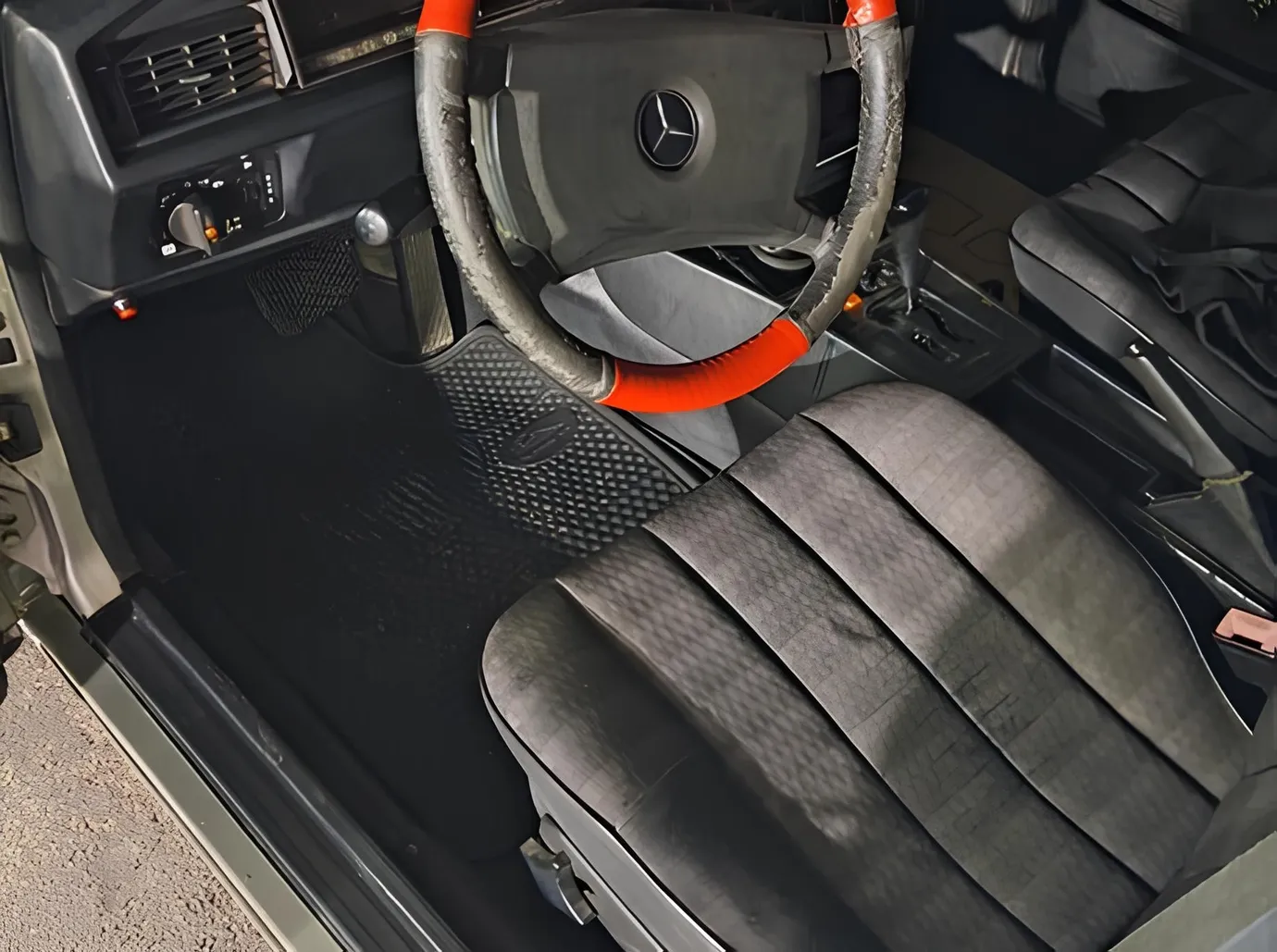 Mercedes 190, 2.0 L, 1990 yil, 314 018 km, Baku - Narxi: 5 000 ₼ - Tunel.az