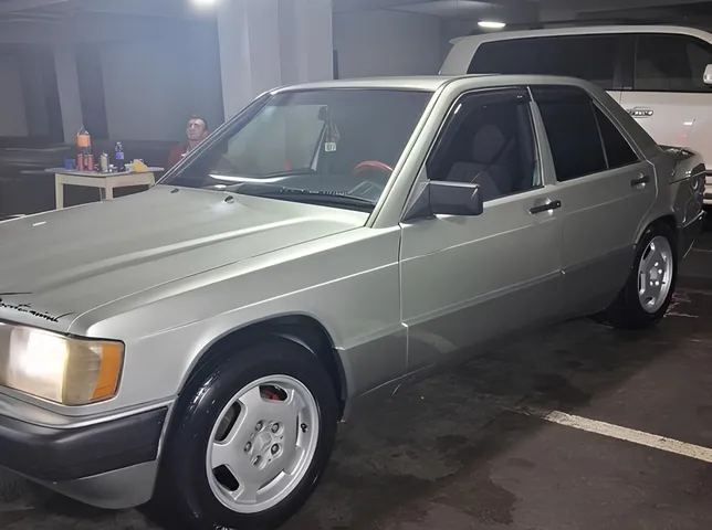 Mercedes 190, 2.0 L, 1990 yil, 314 018 km, Baku - Narxi: 5 000 ₼ - Tunel.az