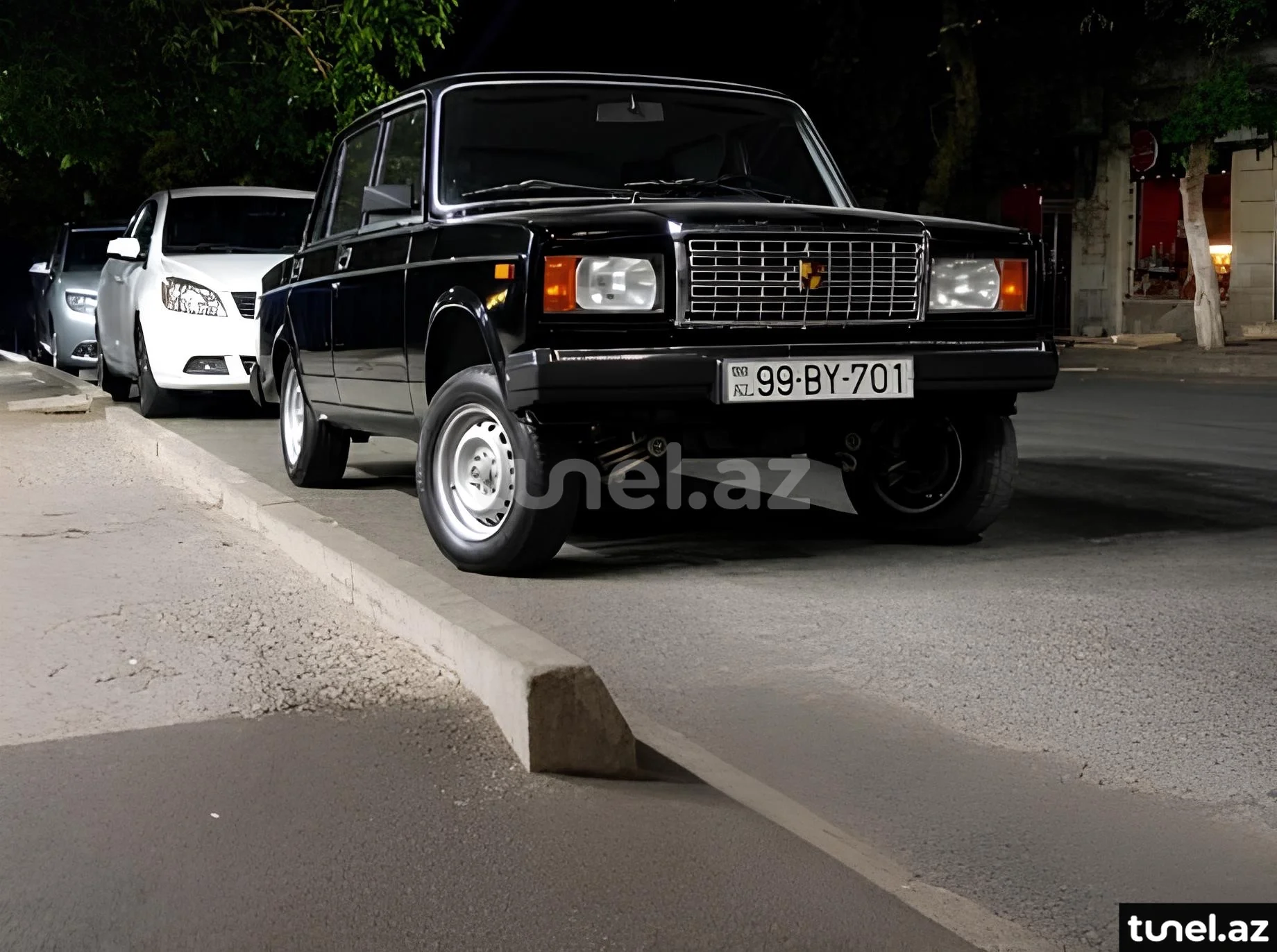 LADA (VAZ) 2107 1995