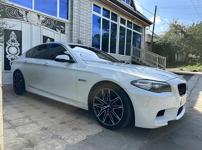 BMW 528, 2.0 L, 2013 год, 262 000 km, Гянджа - Цена: 25 500 ₼ - Tunel.az