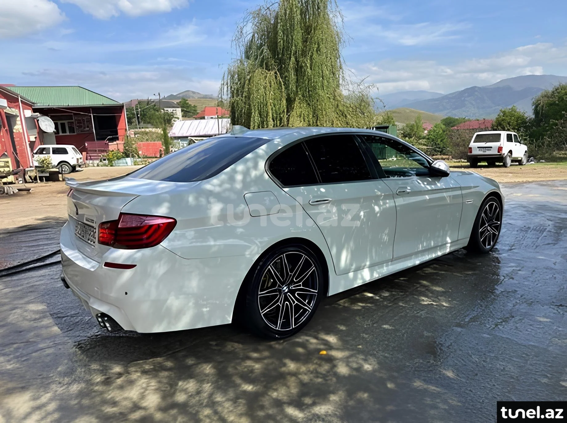 BMW 528 2013