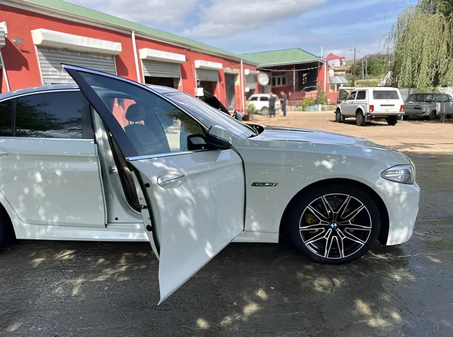 BMW 528, 2.0 L, 2013 год, 262 000 km, Гянджа - Цена: 25 500 ₼ - Tunel.az