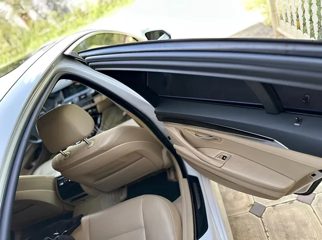 BMW 528, 2.0 L, 2013 год, 262 000 km, Гянджа - Цена: 25 500 ₼ - Tunel.az