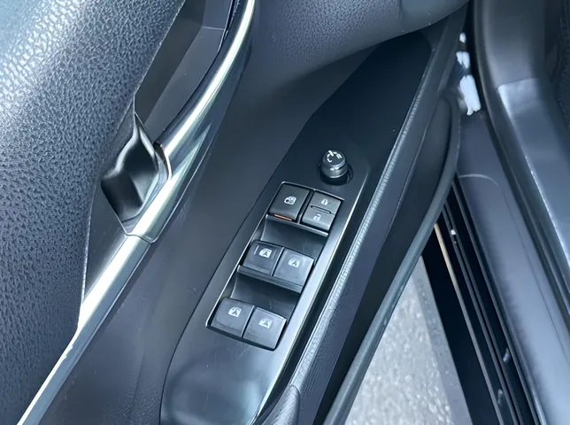 Toyota Camry, 2.5 L, 2020 year, 93 400 km, Baku - Price: 38 900 ₼ - Tunel.az