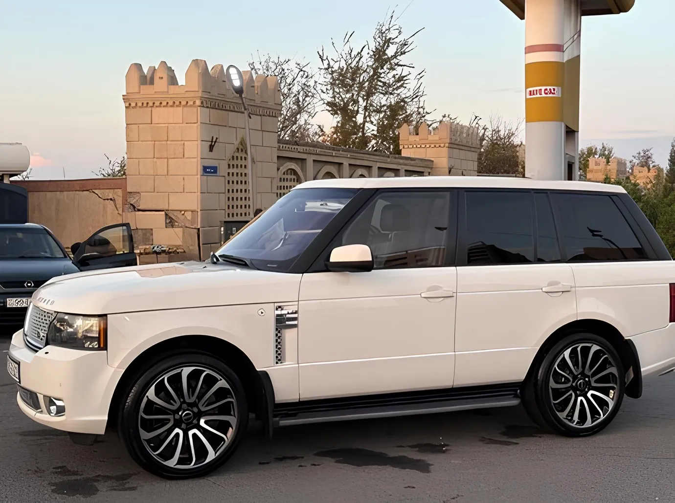 Land Rover Range Rover, 5.0 L, 2010 year, 128 000 km, Baku - Price: 32 500 ₼ - Tunel.az