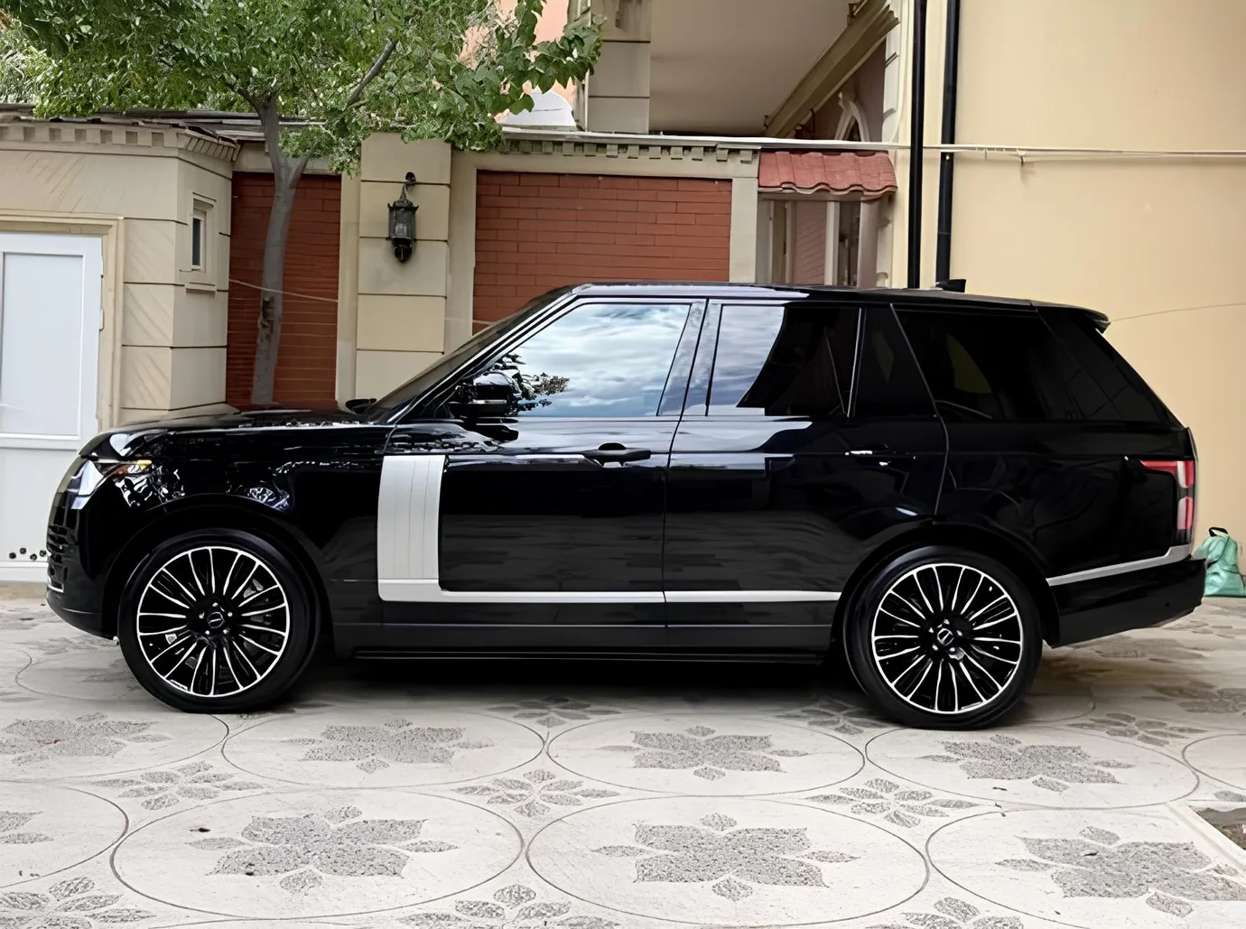 Land Rover Range Rover, 2.0 L, 2020 წელი, 98 778 km, Baku - ფასი: 98 778 ₼ - Tunel.az