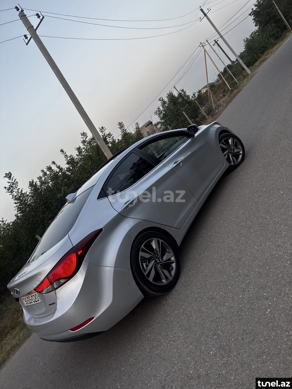 Hyundai Elantra 2016