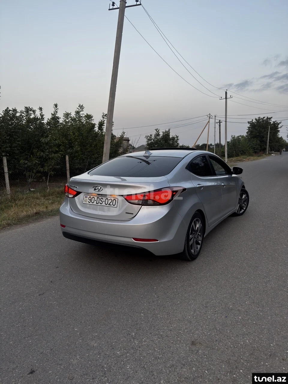 Hyundai Elantra 2016