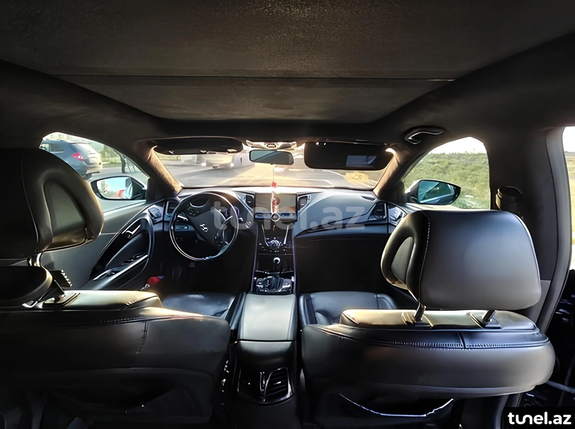 Hyundai Grandeur 2012
