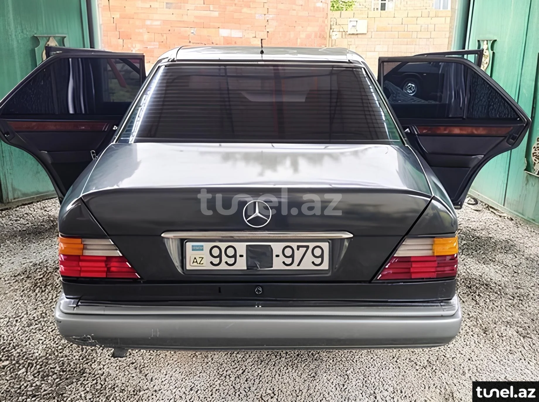 Mercedes 220 E 1994