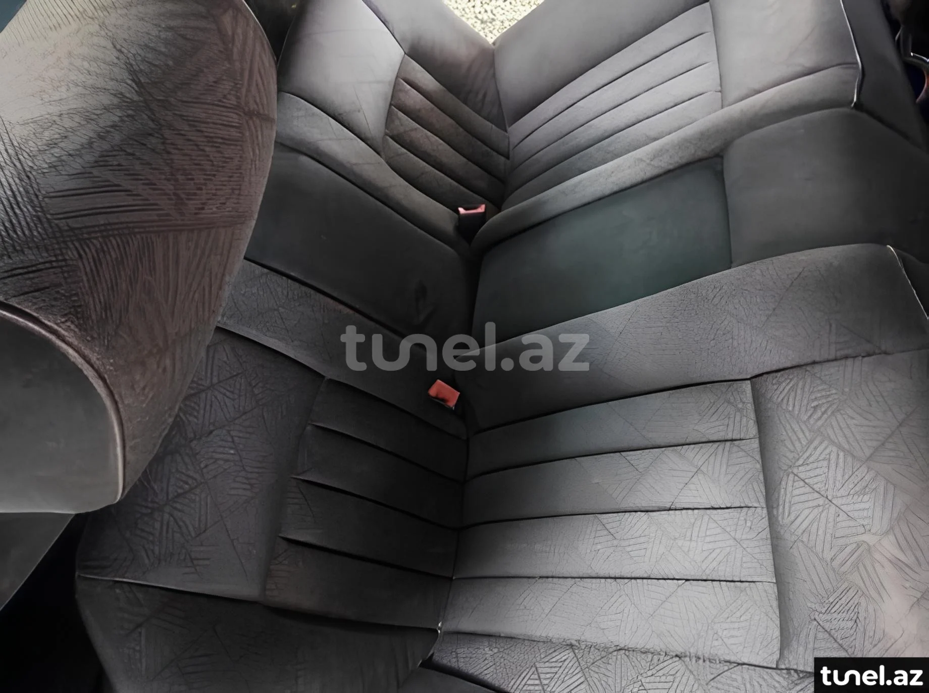 Mercedes 220 E 1994