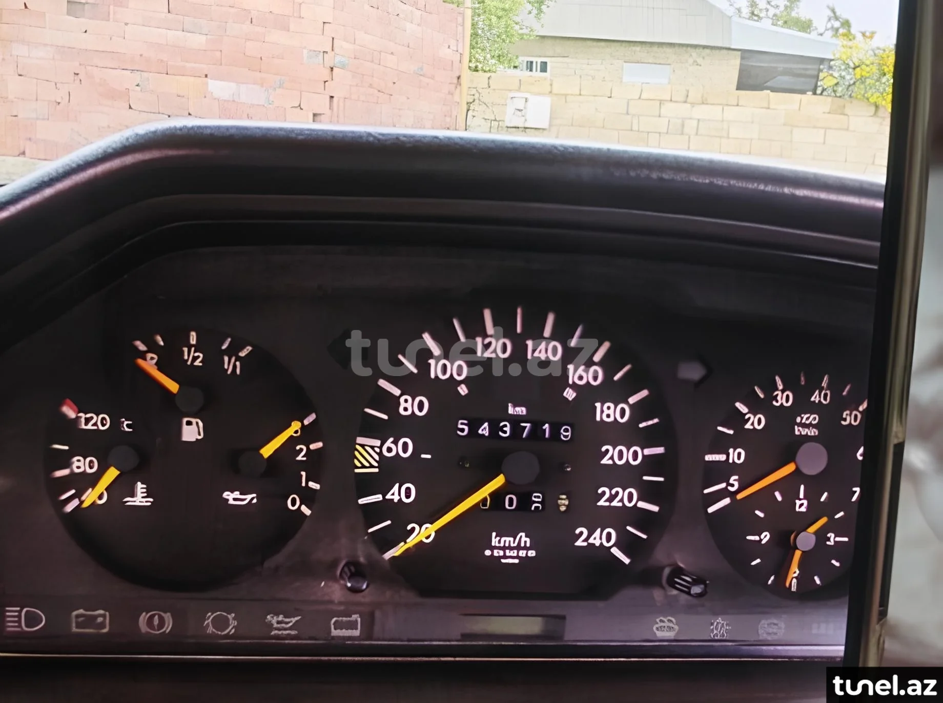 Mercedes 220 E 1994