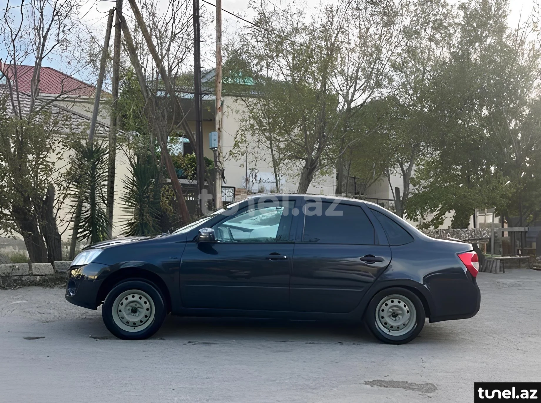 LADA (VAZ) Granta 2013