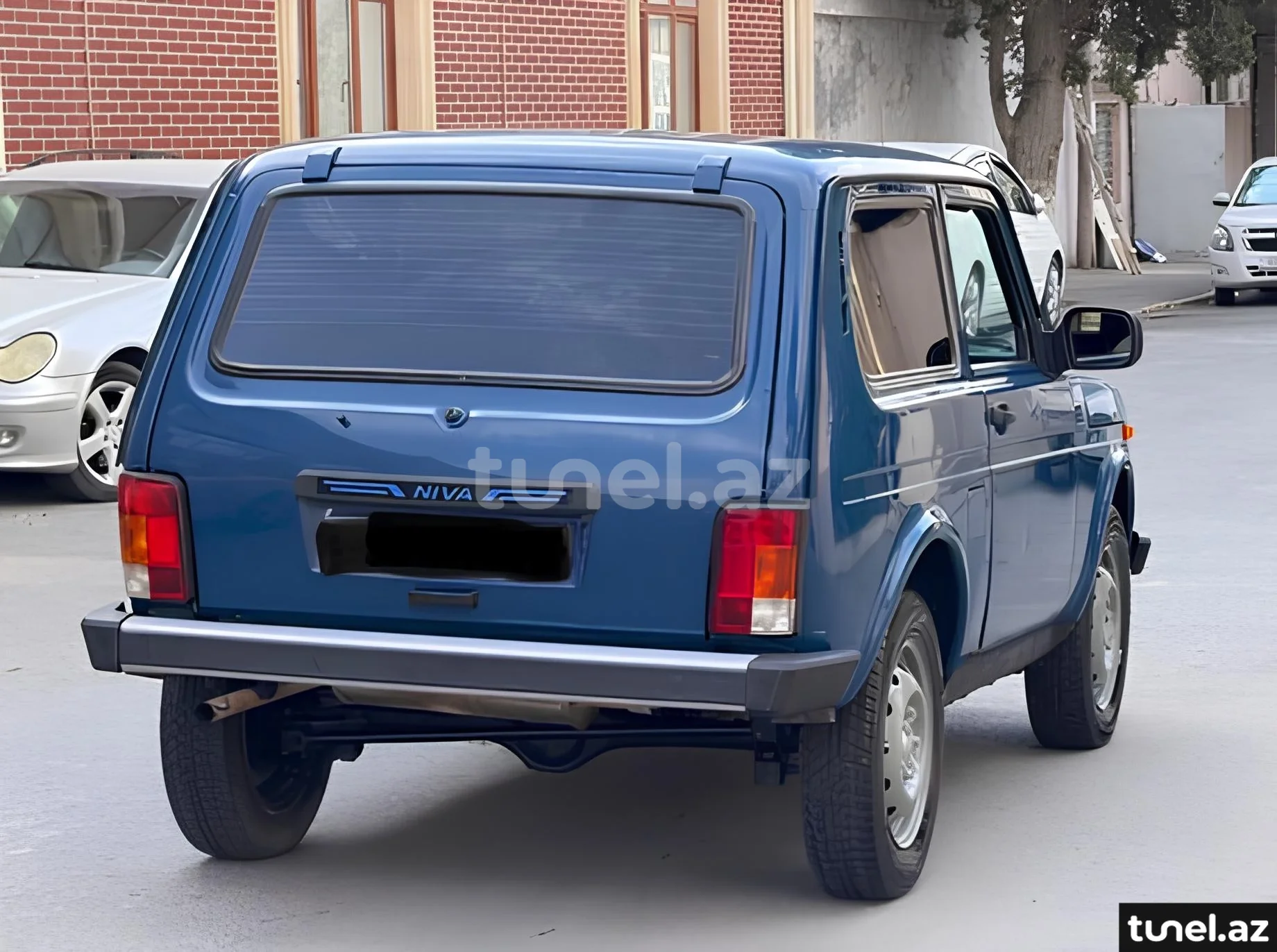 LADA (VAZ) Niva 2014