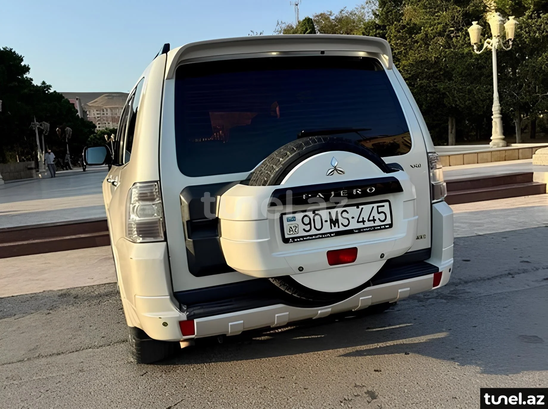 Mitsubishi Pajero 2011