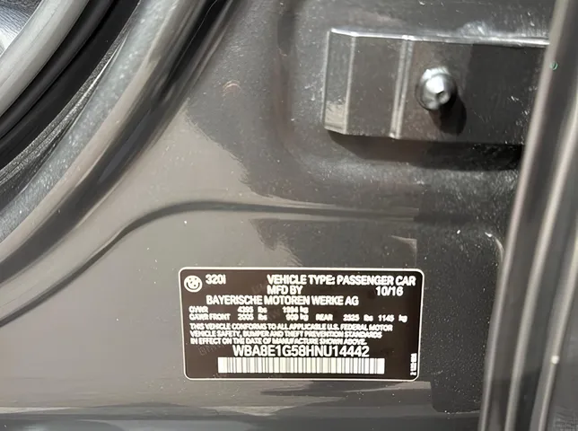 BMW 320, 2.0 L, 2016 год, 211 000 km, Баку - Цена: 25 500 ₼ - Tunel.az