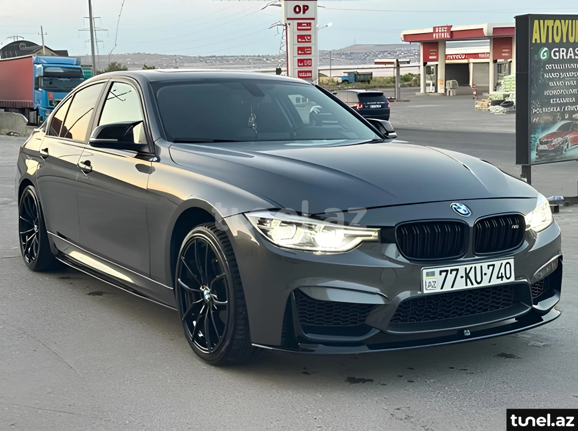 BMW 320 2016