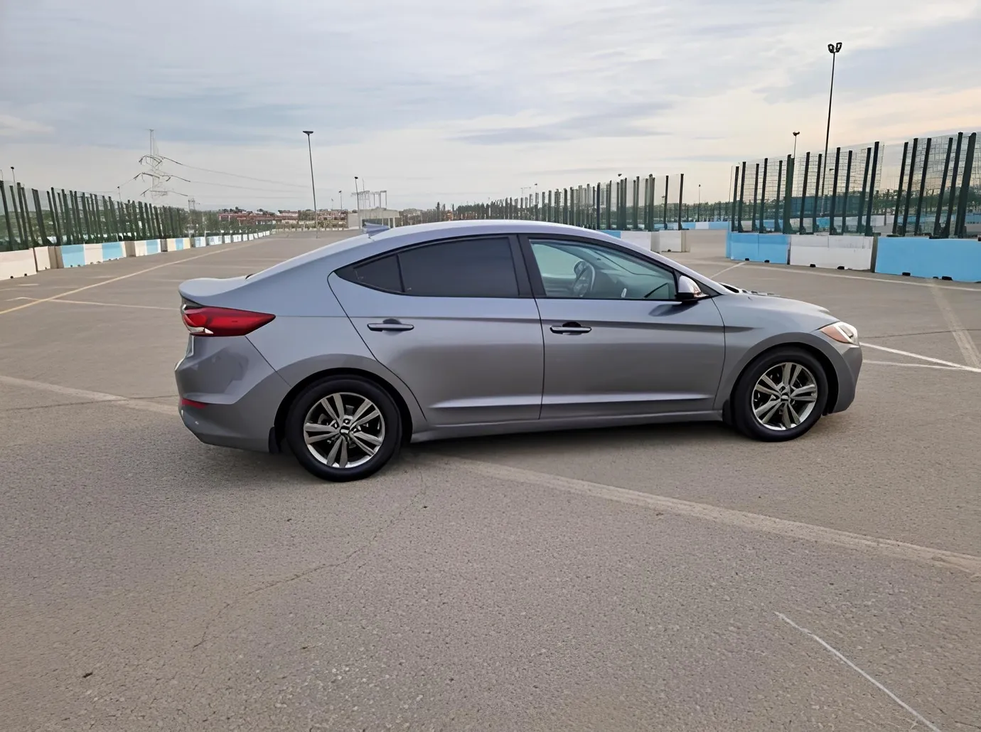 Hyundai Elantra, 2.0 L, 2018 год, 149 000 km, Баку - Цена: 22 300 ₼ - Tunel.az