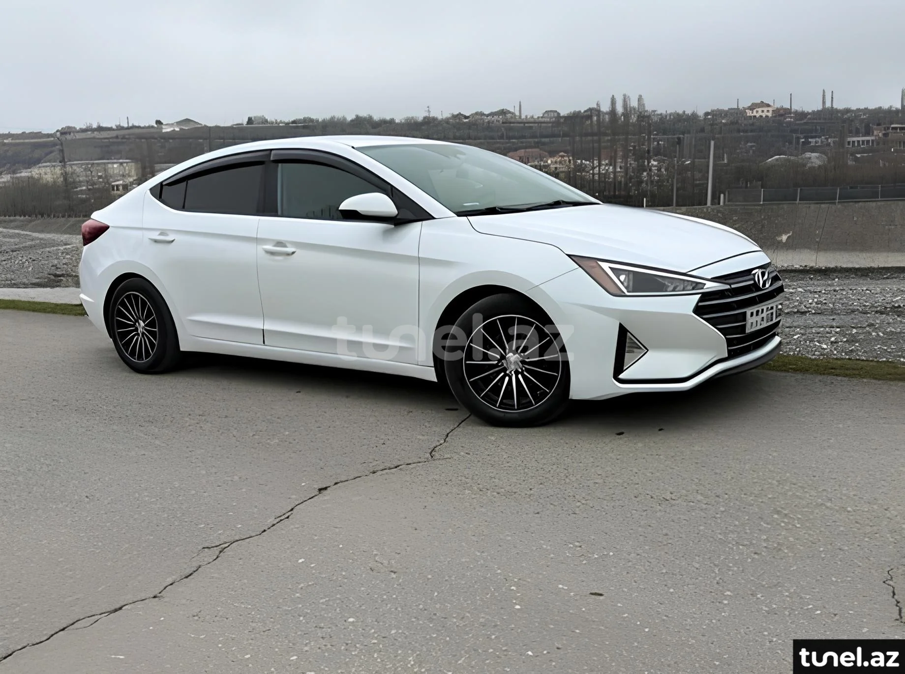 Hyundai Elantra 2019