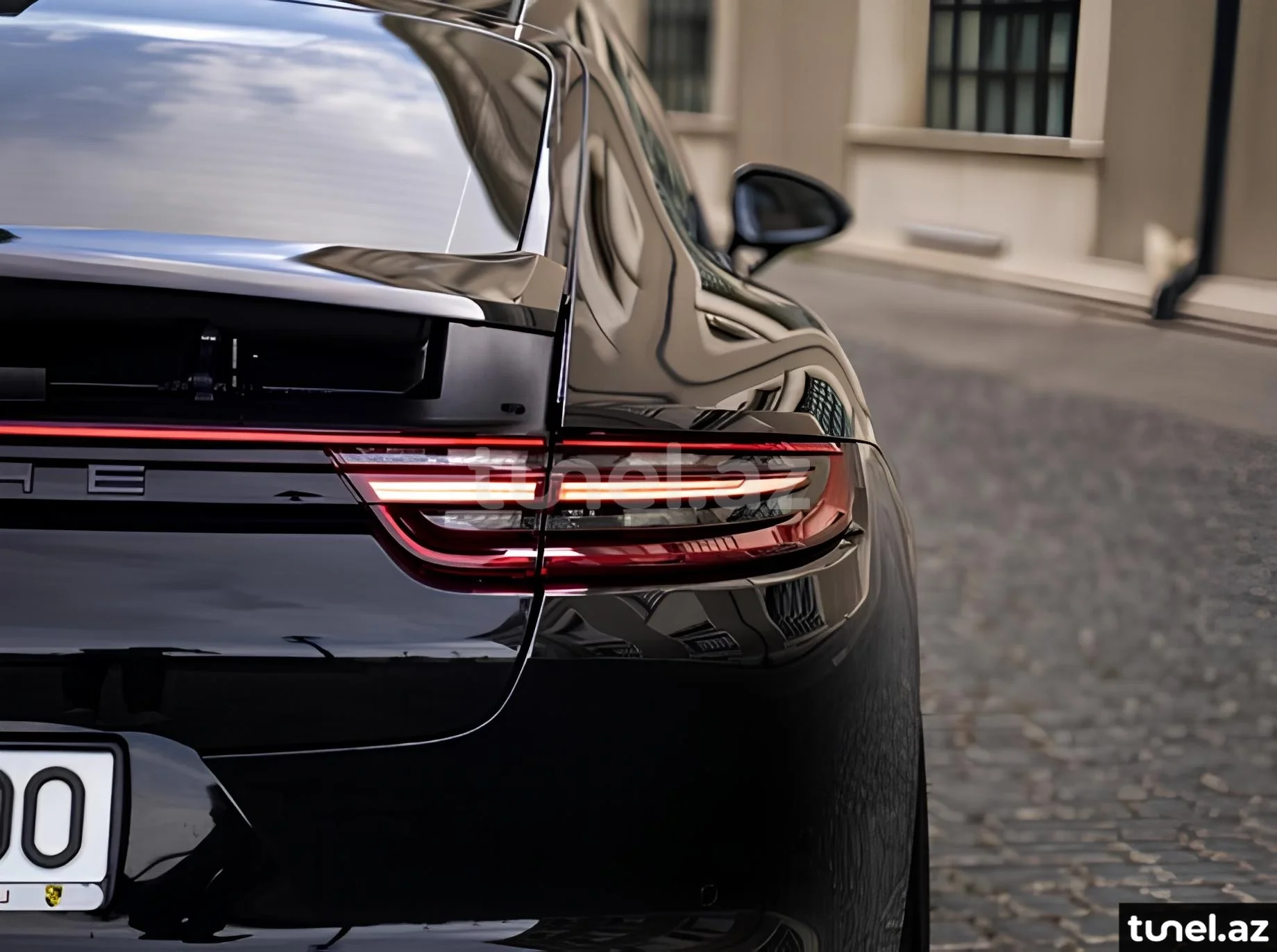 Porsche Panamera 4 E-Hybrid 2020