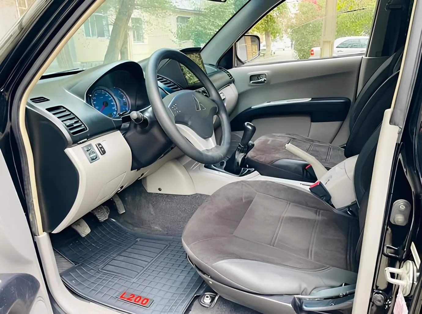 Mitsubishi L200, 2.5 L, 2008 year, 230 000 km, Khirdalan - Price: 21 000 ₼ - Tunel.az