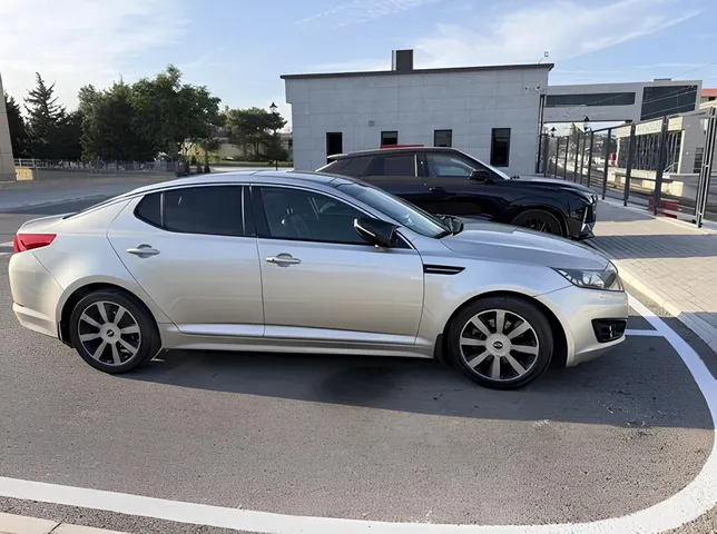Kia Optima, 2.0 L, 2011 i̇l, 205 000 km, Bakı - Qiymət: 16 800 ₼ - Tunel.az