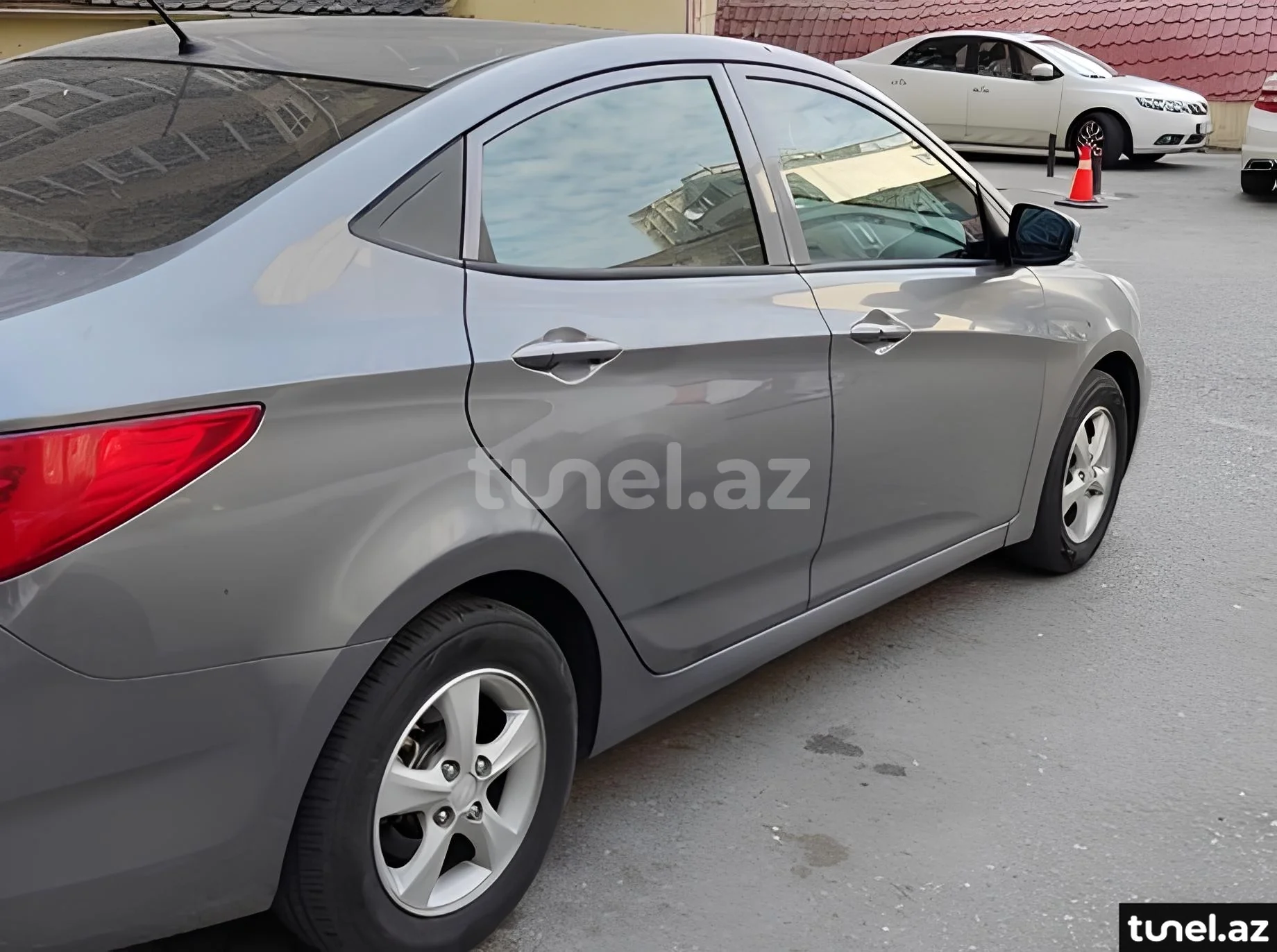 Hyundai Accent 2015