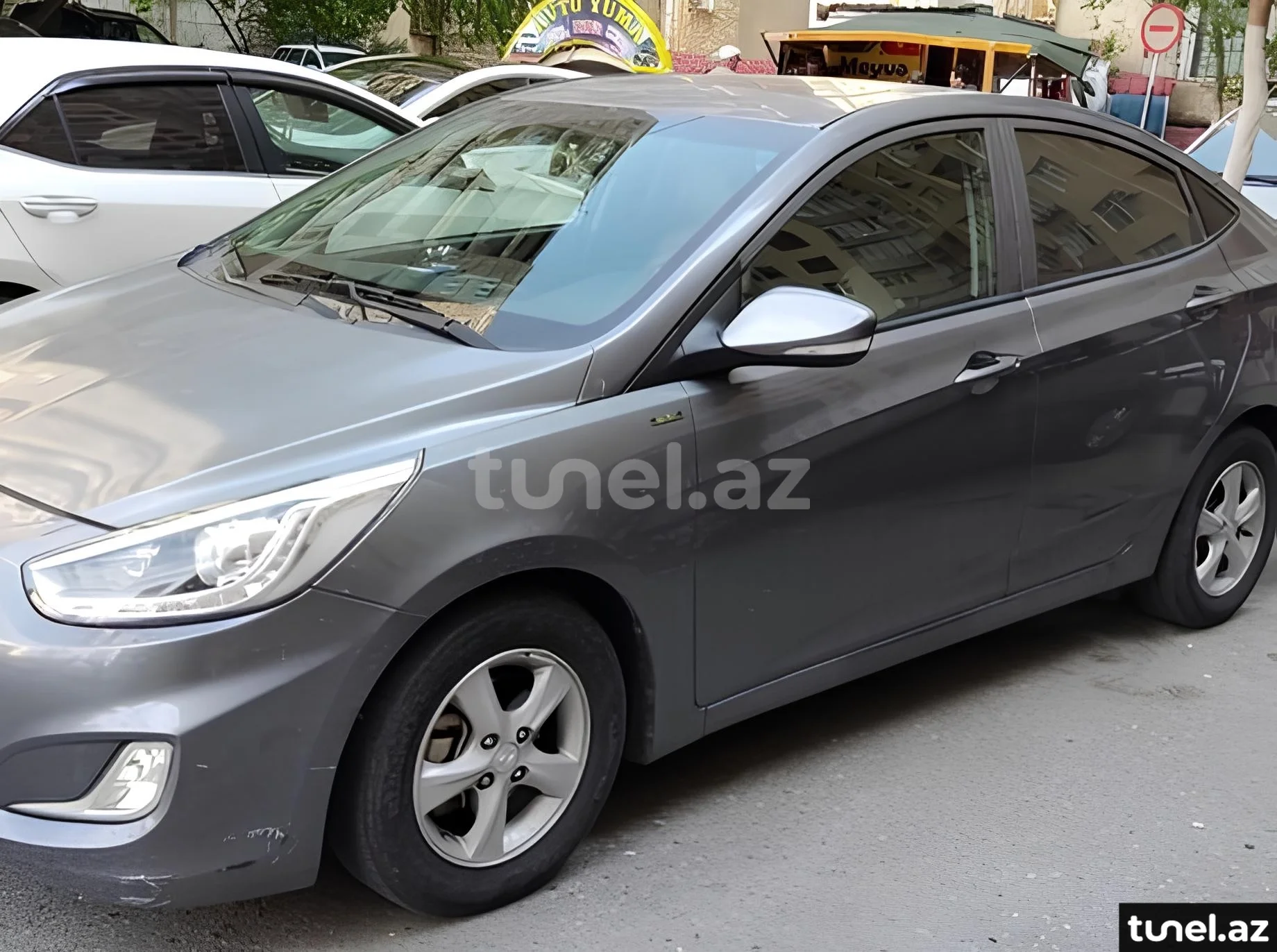 Hyundai Accent 2015