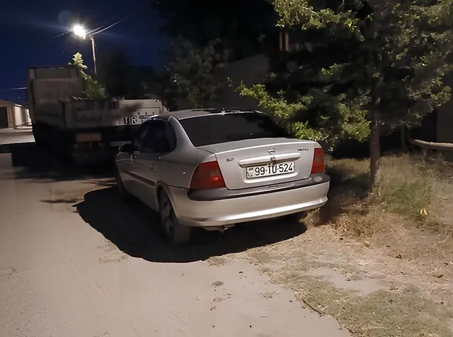 Opel Vectra, 2.0 L, 1997 yıl, 377 770 km, Baku - Fiyat: 5 000 ₼ - Tunel.az