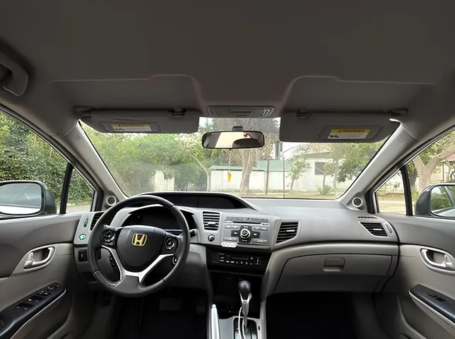 Honda Civic, 1.5 L, 2011 წელი, 300 000 km, Baku - ფასი: 11 500 ₼ - Tunel.az