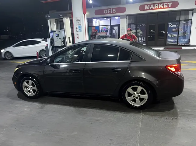 Chevrolet Cruze, 1.4 L, 2015 жазыңыз жыл, 259 000 km, Baku - Бағасы: 10 900 ₼ - Tunel.az
