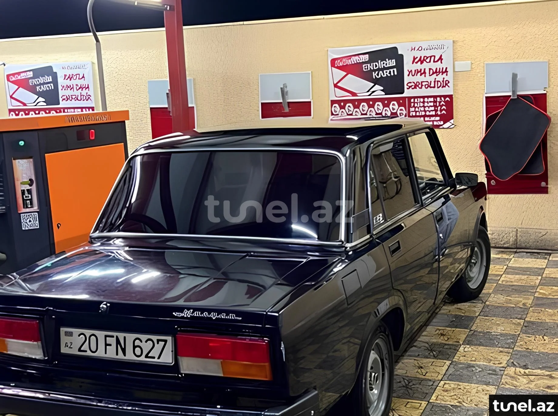 LADA (VAZ) 2107 2011