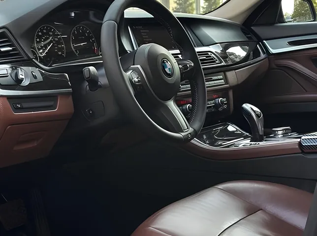 BMW 528, 2.0 L, 2016 год, 133 000 km, Баку - Цена: 27 800 ₼ - Tunel.az