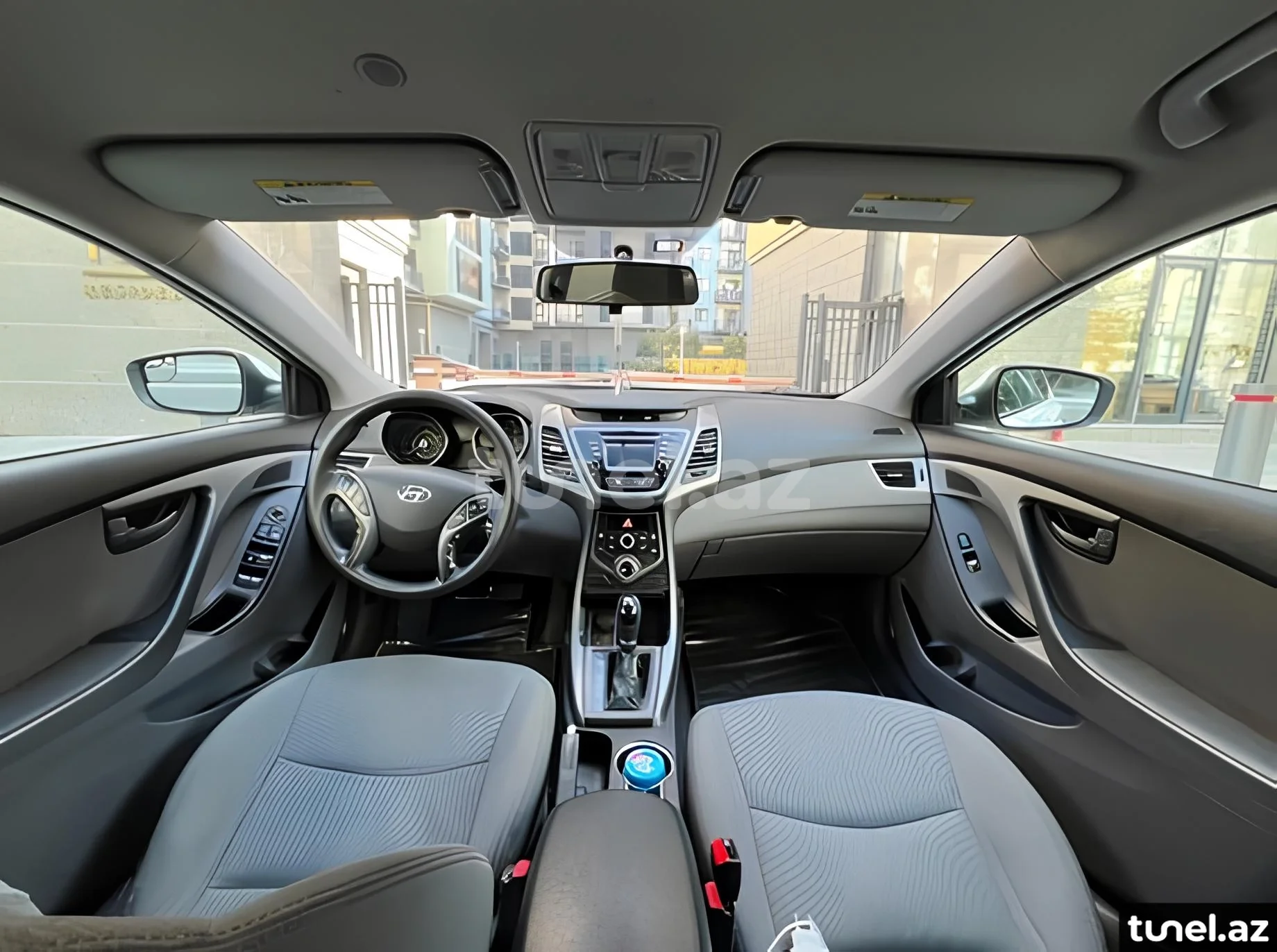 Hyundai Elantra 2015