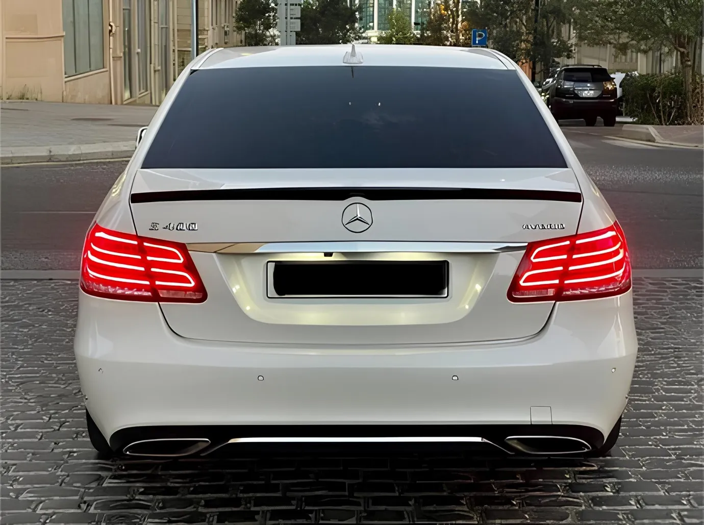 Mercedes E 400, 3.5 L, 2014 год, 110 000 km, Баку - Цена: 33 500 ₼ - Tunel.az
