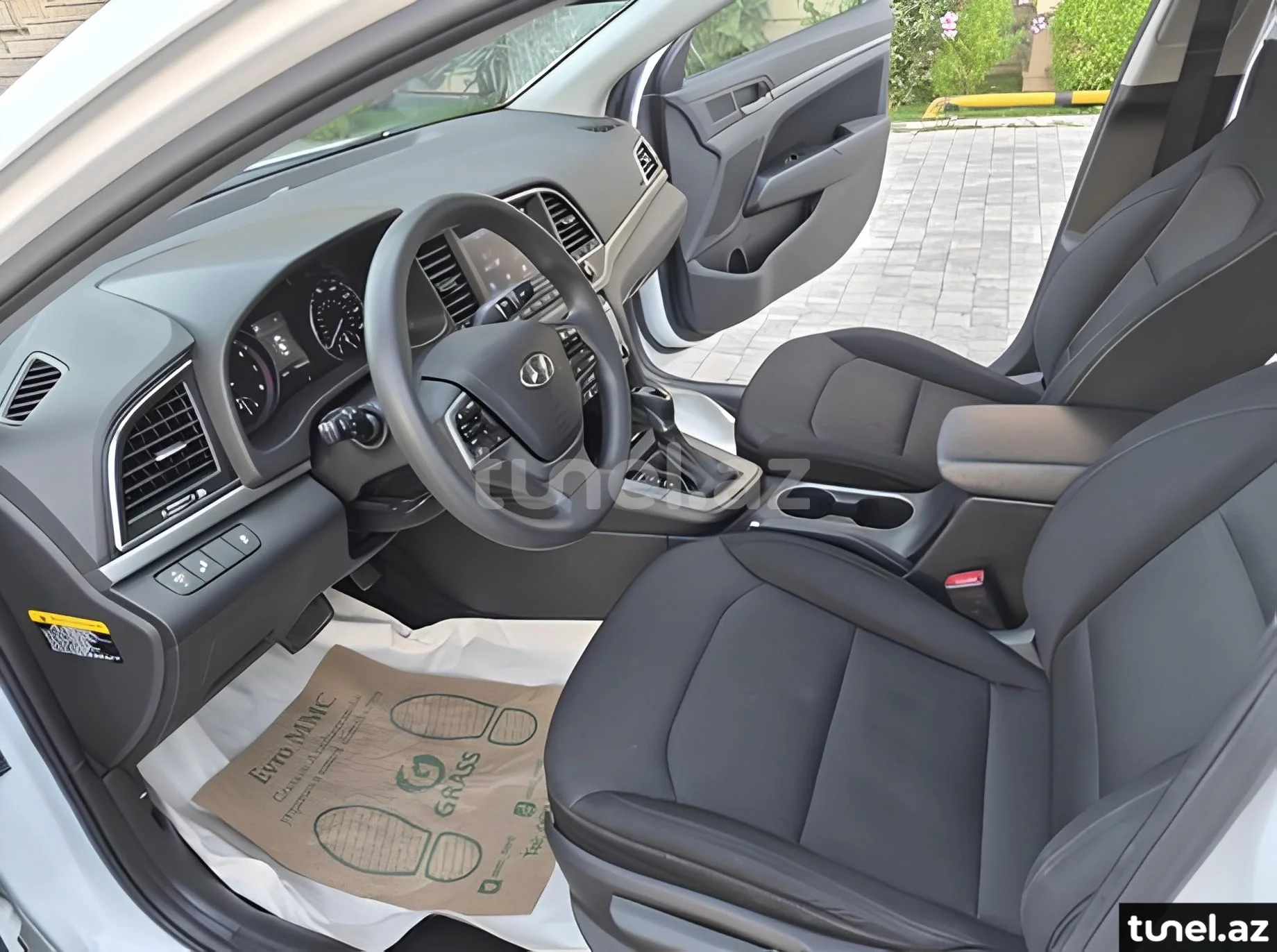 Hyundai Elantra 2018