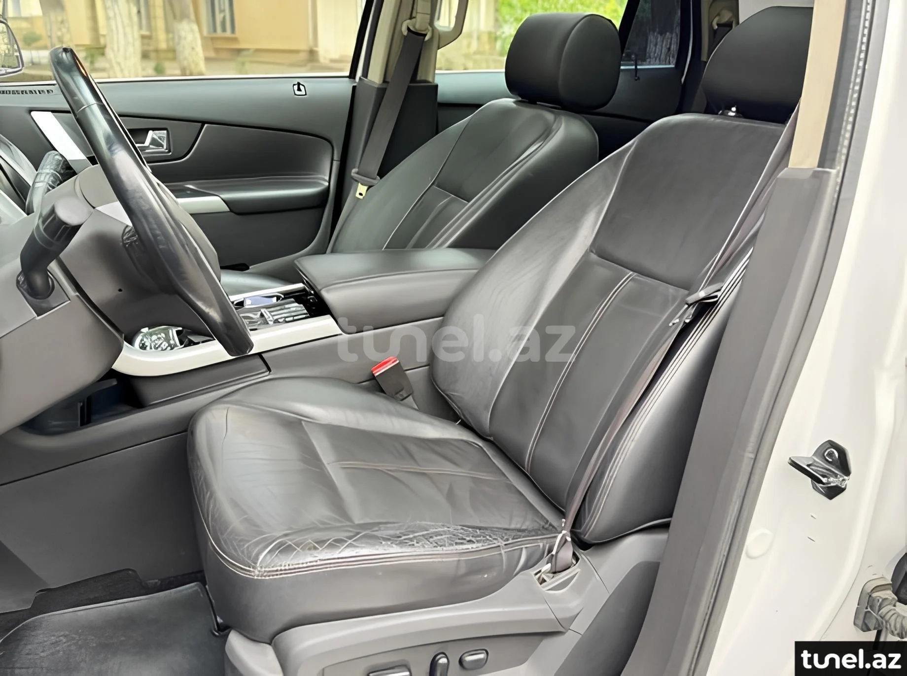 Ford Edge 2012
