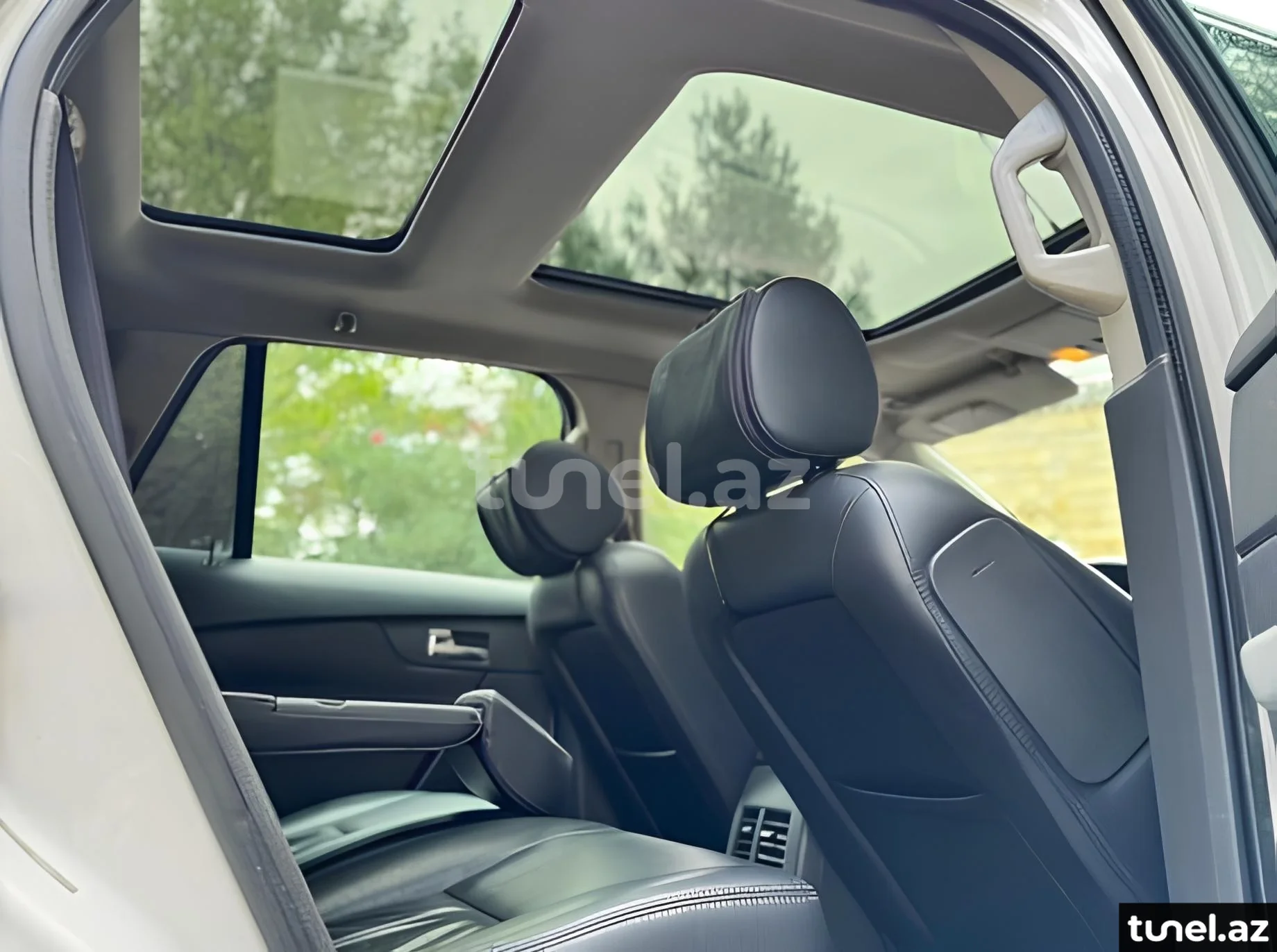 Ford Edge 2012