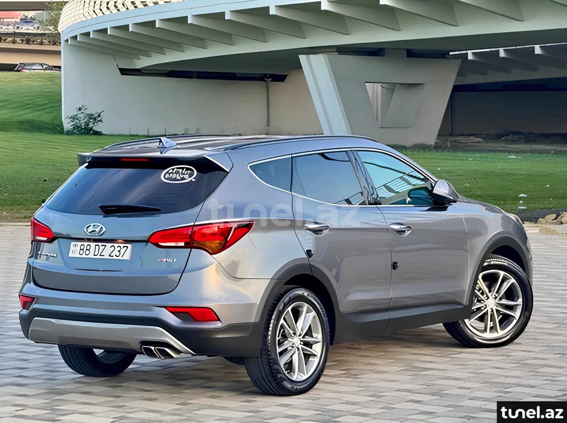 Hyundai Santa Fe 2016