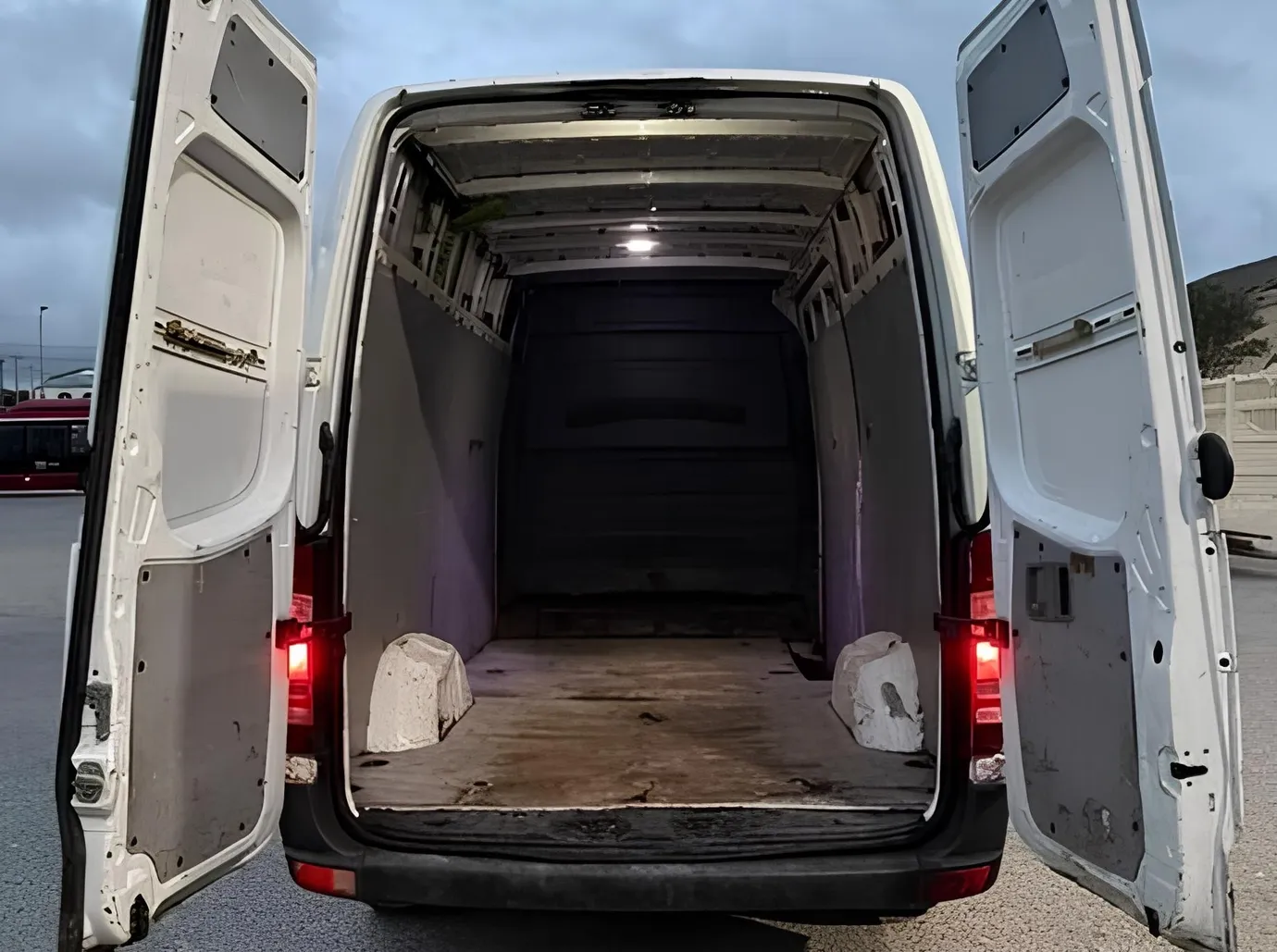 Mercedes Sprinter 315, 2.2 L, 2008 жазыңыз жыл, 365 387 km, Baku - Бағасы: 19 000 ₼ - Tunel.az
