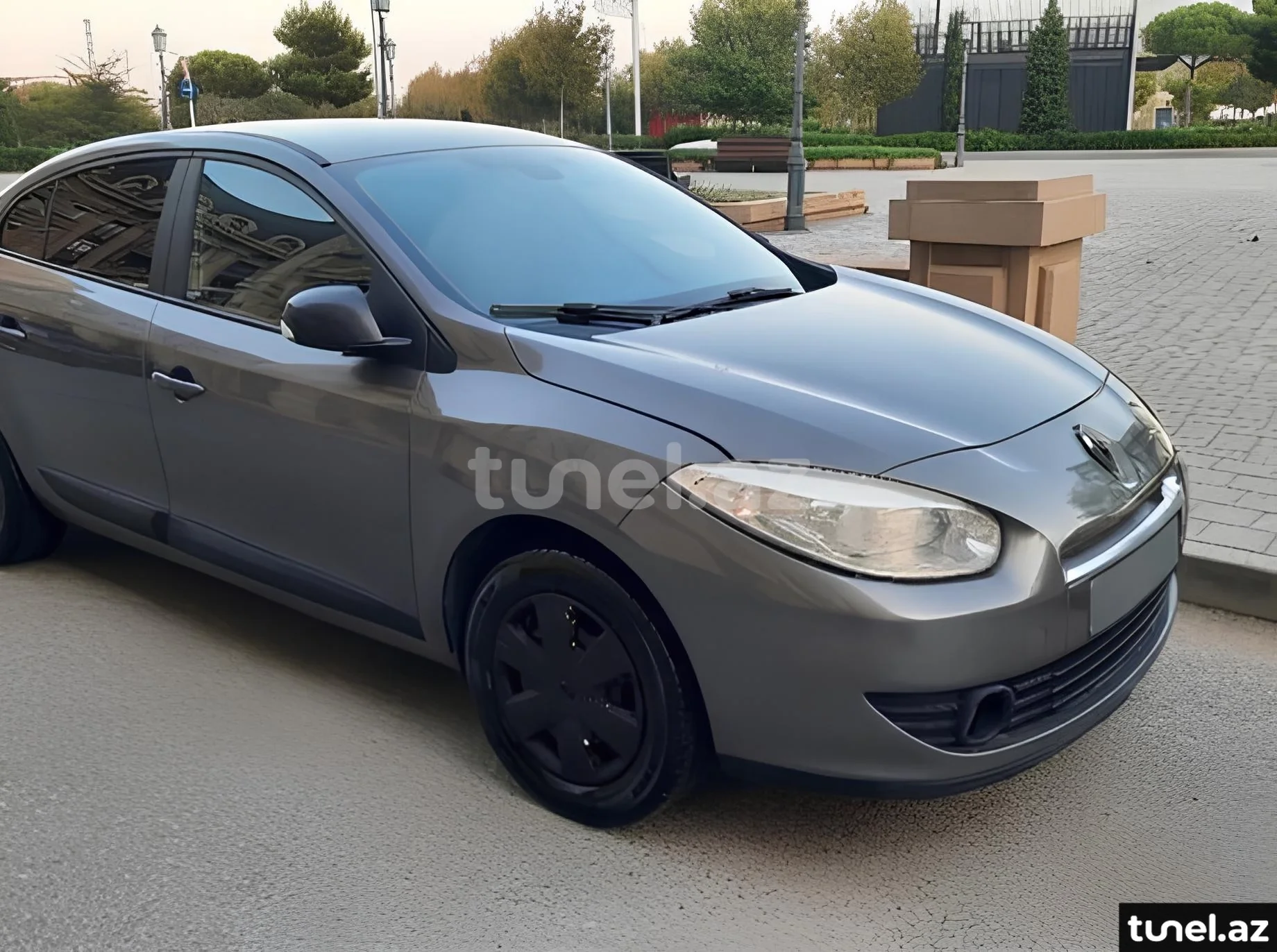 Renault Fluence 2011