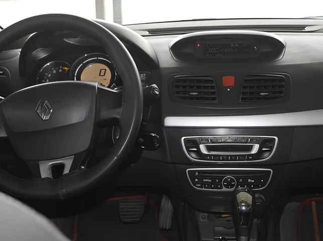 Renault Fluence, 1.6 L, 2011 year, 300 300 km, Baku - Price: 9 000 ₼ - Tunel.az