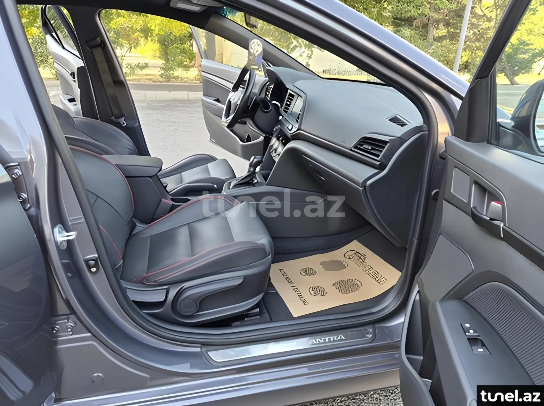Hyundai Elantra 2019