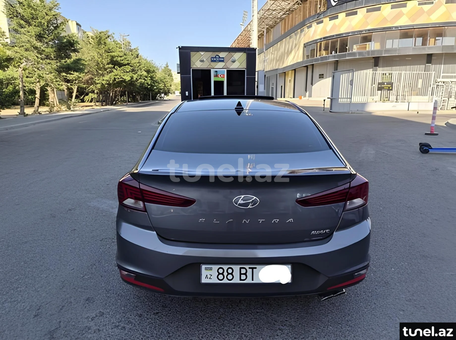 Hyundai Elantra 2019