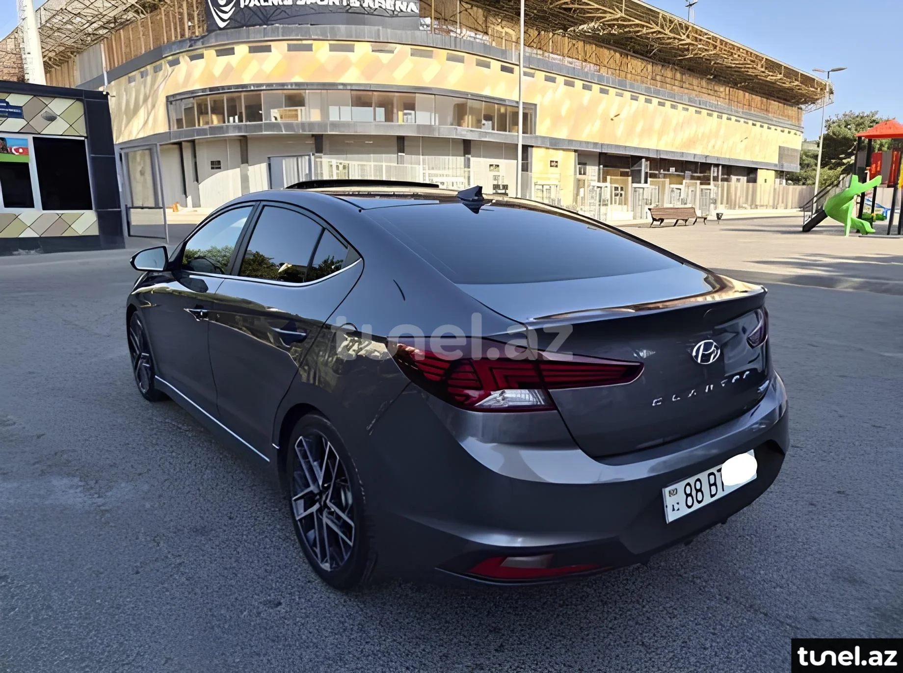 Hyundai Elantra 2019