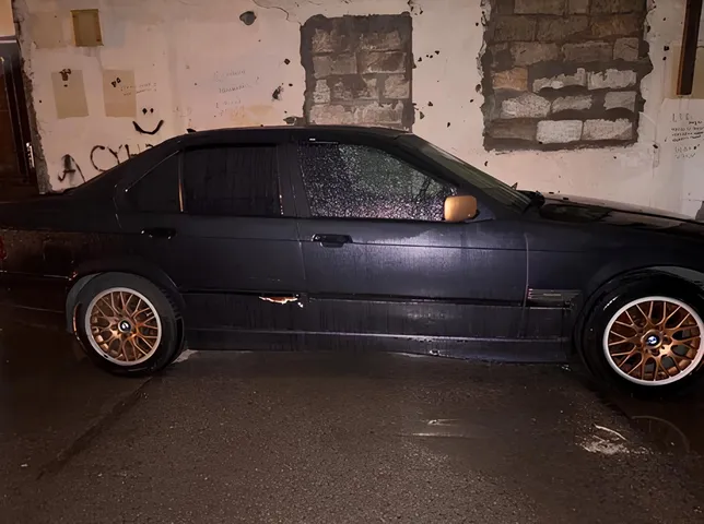 BMW 320, 2.0 L, 1994 год, 212 000 km, Баку - Цена: 4 800 ₼ - Tunel.az
