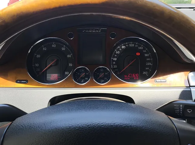 Volkswagen Passat, 1.8 L, 2008 i̇l, 273 000 km, Bakı - Qiymət: 9 900 ₼ - Tunel.az