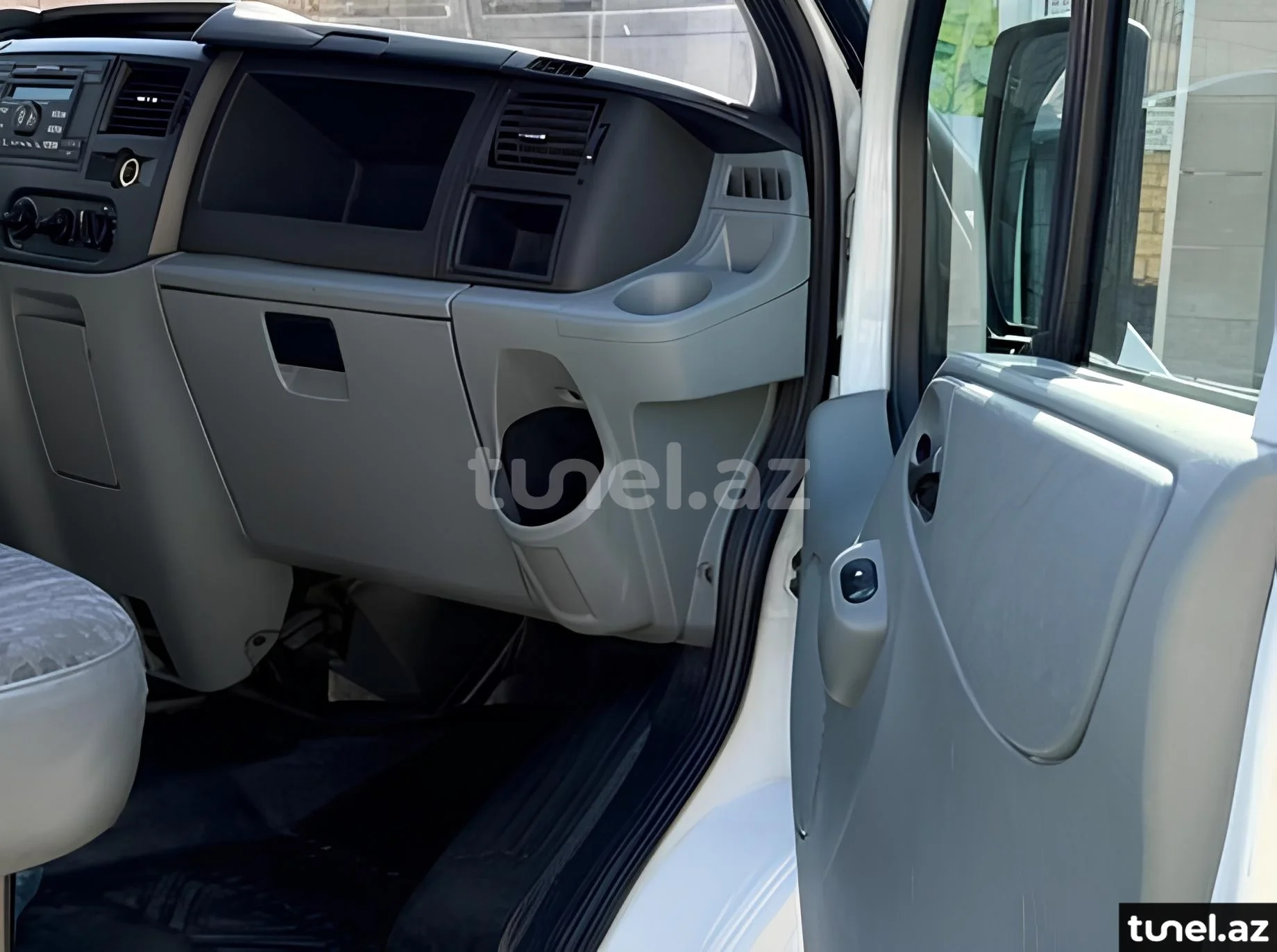 Ford Transit 2010