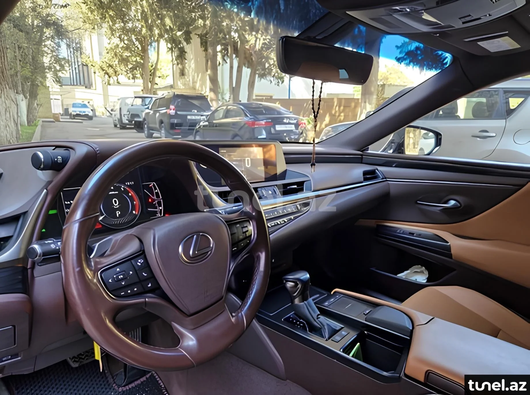 Lexus ES 300h 2021